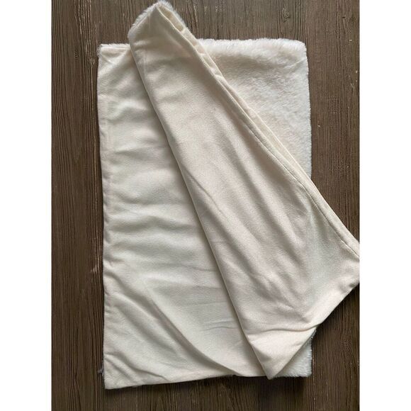 Threshold Soft Sherpa Like Bed Pillow Sham - Picture 1 of 7